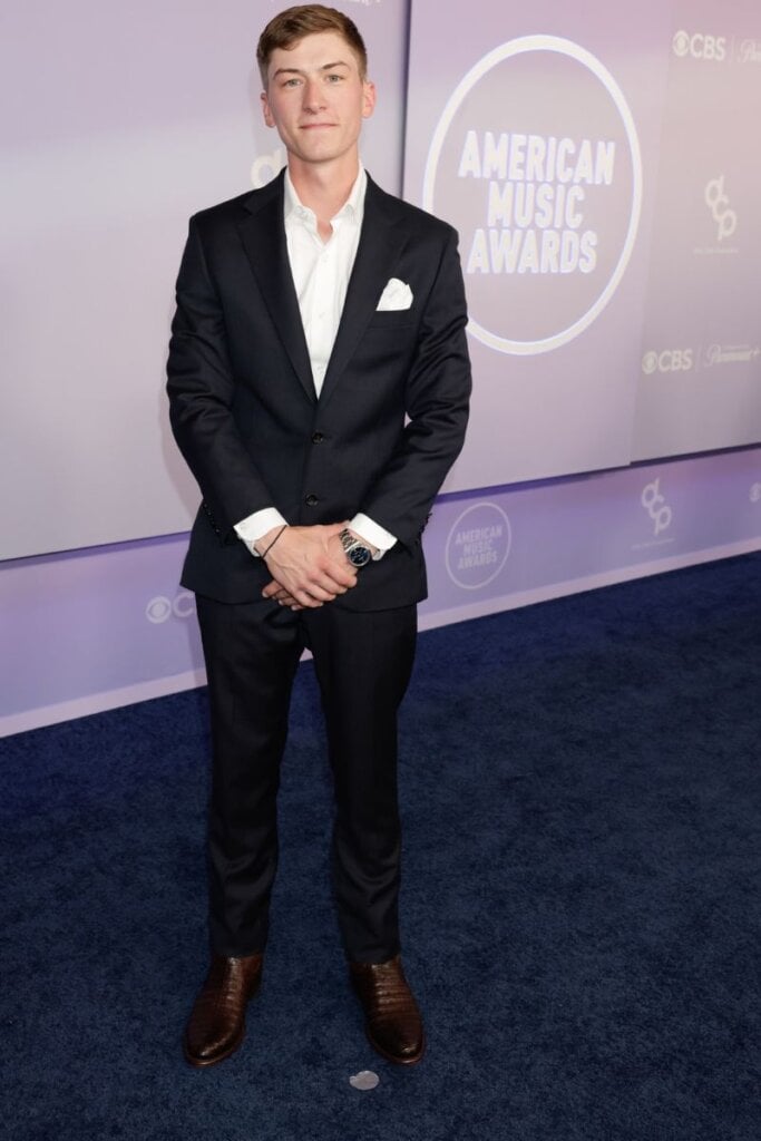 Sam Barber Earns Breakthrough Country Artist Award at 2026 AMAs