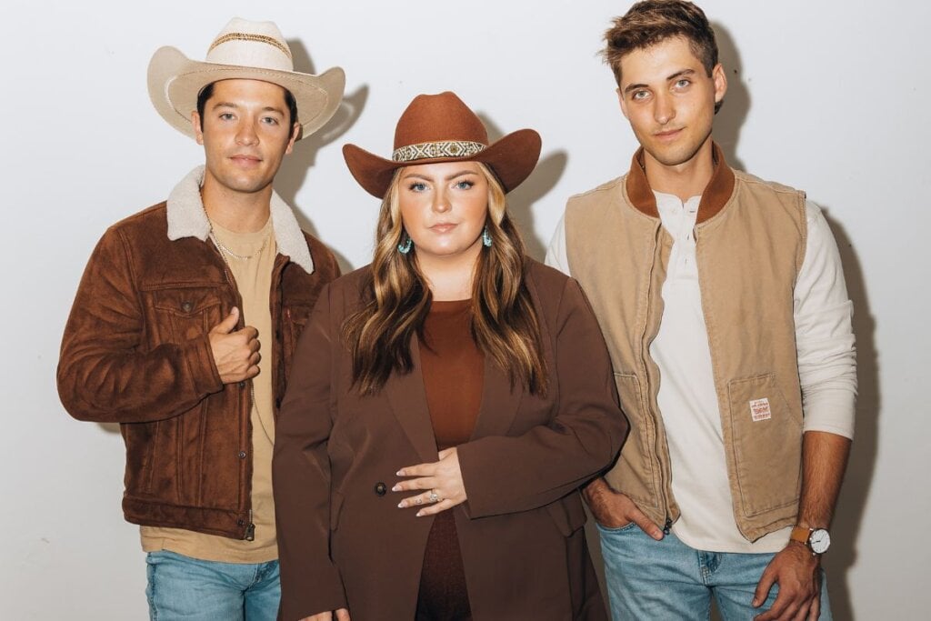 Country Next: DEK of Hearts