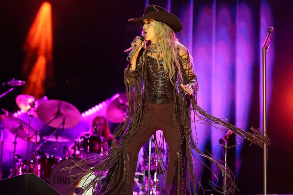 Lainey Wilson performs at Nissan Stadium on Saturday, June 6, 2026 at CMA Fest presented by SoFi in downtown Nashville; Photo Courtesy of CMA