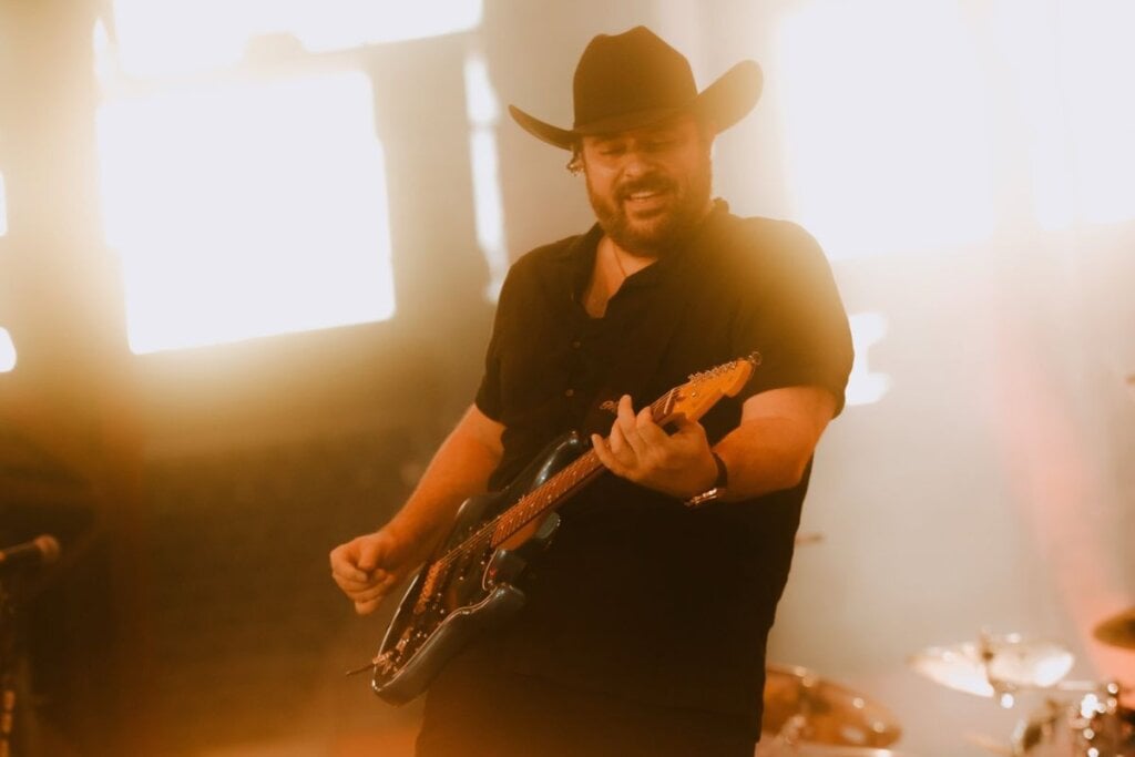 Photo Courtesy of Chris Young