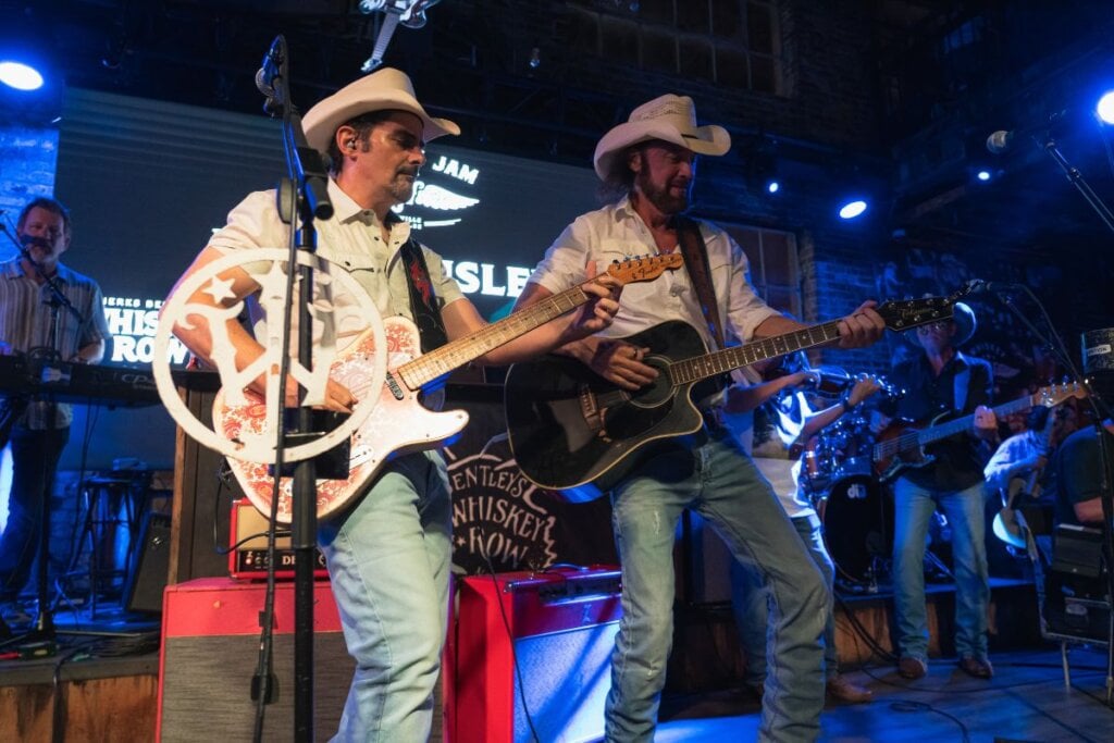 Brad Paisley, David Lee Murphy; Photo by Sean O'Halloran