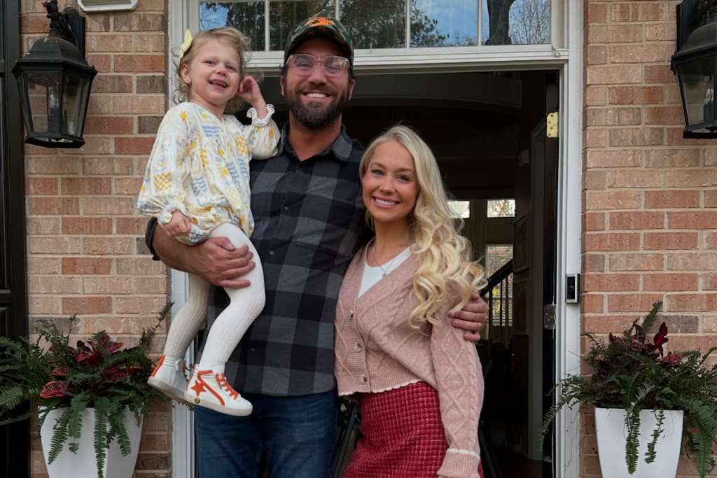 RaeLynn, Josh Davis; Photo via Facebook