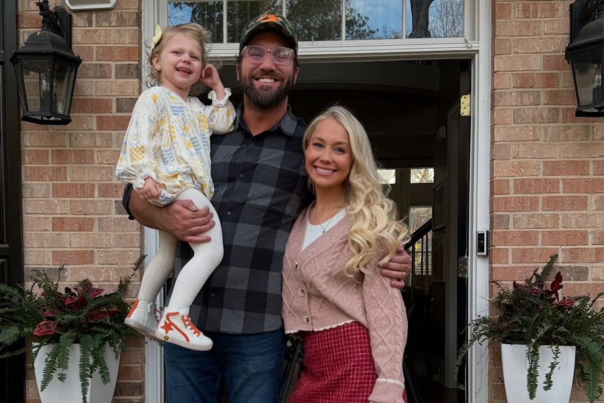 RaeLynn, Josh Davis; Photo via Facebook