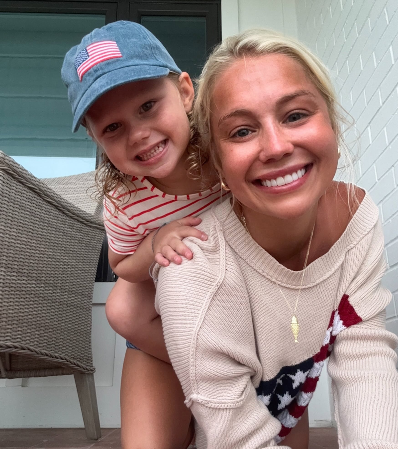 RaeLynn with Daisy Rae; Photo via Facebook