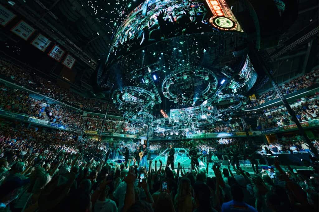 Garth Brooks; Photo by Ben Krebs