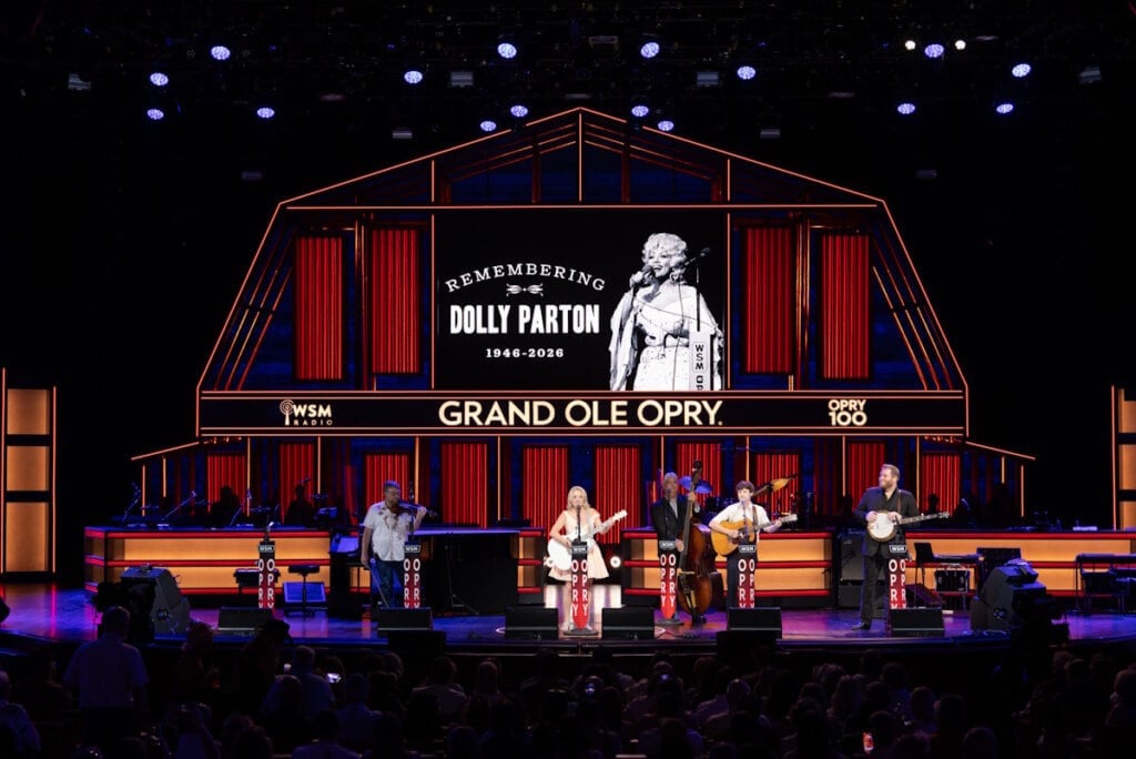 Rhonda Vincent; : © Grand Ole Opry, photo by Rachael Black