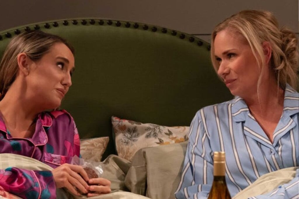 Lainey Wilson; Leanne Morgan; Photo Courtesy of Netflix