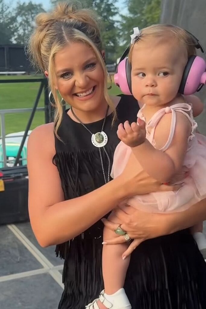 Photo Courtesy of Lauren Alaina
