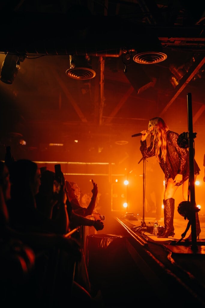 Carly Pearce; Photo by Alexa Campbell