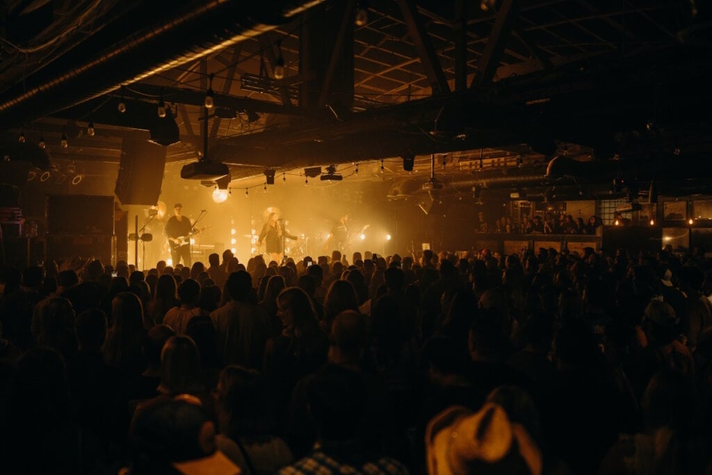 Carly Pearce; Photo by Alexa Campbell