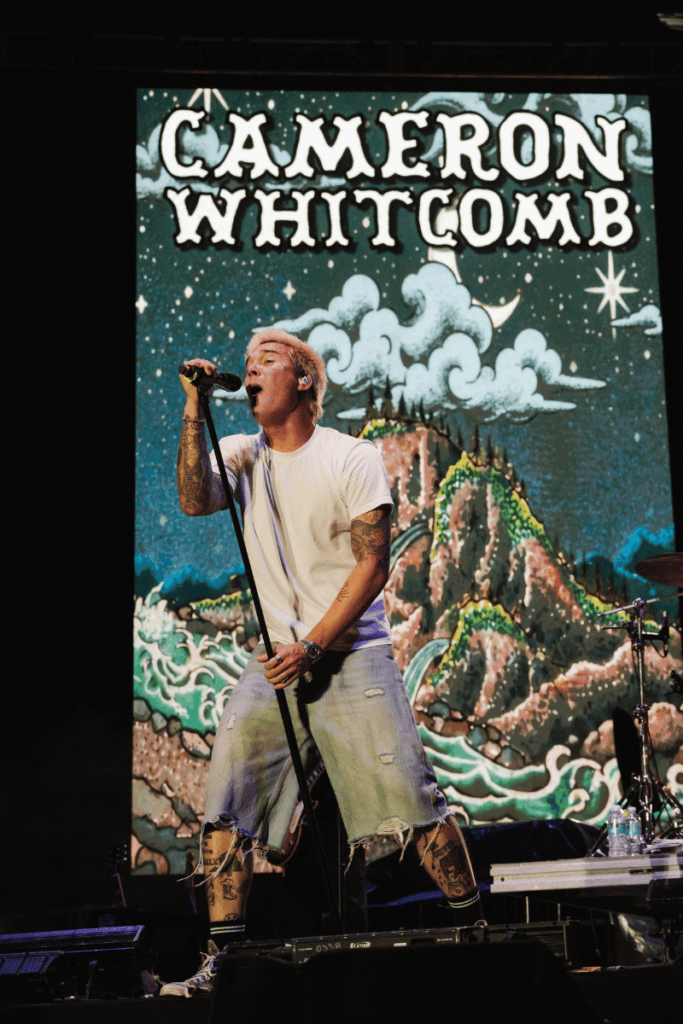 Cameron Whitcomb at Country Splash; Photo by @el_matzu