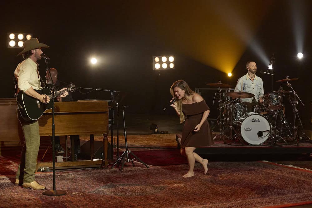 Riley Green, Kelly Clarkson, Adam Levine; Photo by: Trae Patton/NBC