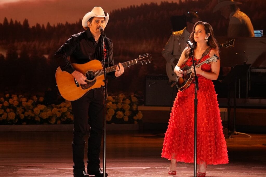 Brad Paisley, Sierra Hull; Photo by John Russell/CMA