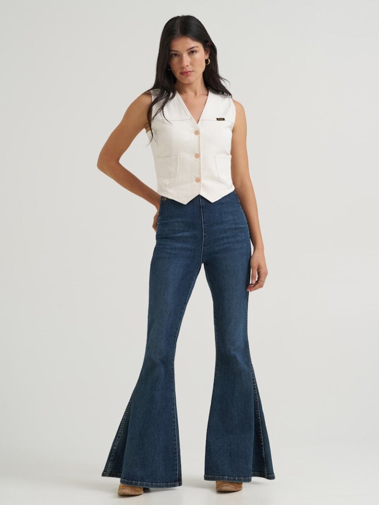 Lainey Wilson Holiday 2026 Wrangler Collection