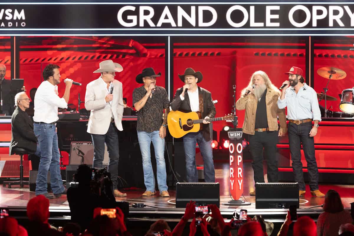 Luke Bryan, Jon Pardi, Jason Aldean, Rhett Akins, Rhett Akins, Jamey Johnson, Thomas Rhett; Photo by Chris Hollo, Courtesy of Grand Ole Opry