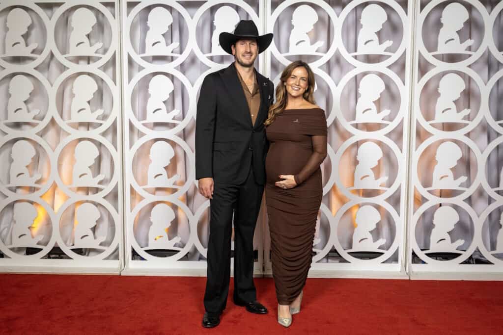 Russell and Kailey Dickerson; Photo by ALSAC + St. Jude Children’s Research Hospital