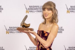 Taylor Swift; Photo by Ed Rode