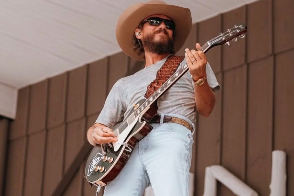 Photo Courtesy of Chris Janson