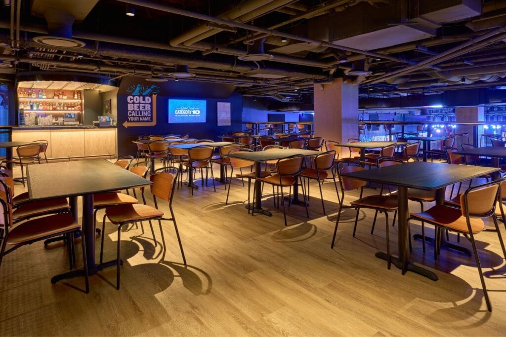 1, 2 Many Bar; Photo Courtesy of Opry Entertainment Group